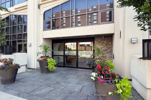 Photo 4 at 502 - 3 Mcalpine Street, Annex, Toronto