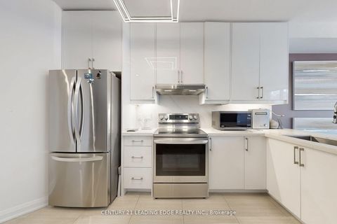 Photo 17 at 502 - 3 Mcalpine Street, Annex, Toronto