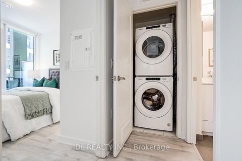 Photo 30 at 202 SE - 60 Princess Street, Waterfront Communities C8, Toronto