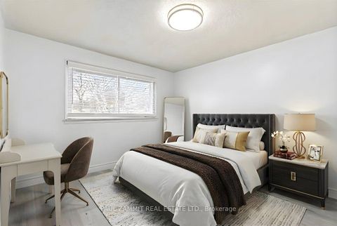 Photo 13 at 220 Simonston Boulevard, German Mills, Markham