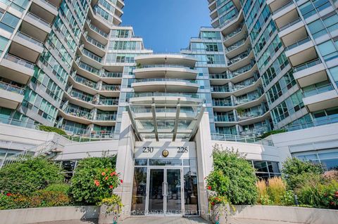 Photo 1 at 323 - 230 Queens Quay W, Waterfront Communities C1, Toronto
