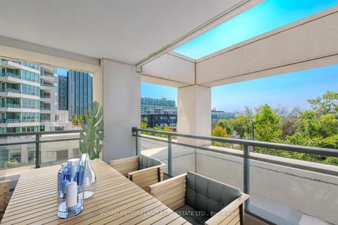 Photo 21 at 323 - 230 Queens Quay W, Waterfront Communities C1, Toronto