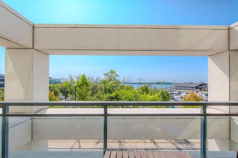 Photo 23 at 323 - 230 Queens Quay W, Waterfront Communities C1, Toronto