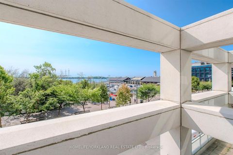 Photo 25 at 323 - 230 Queens Quay W, Waterfront Communities C1, Toronto