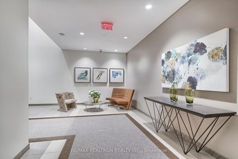 Photo 3 at 406 - 55A Avenue Road, Annex, Toronto