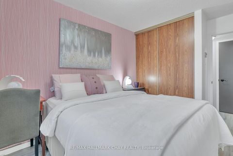 Photo 11 at 106 - 1 Quail Crescent, Ardagh, Barrie