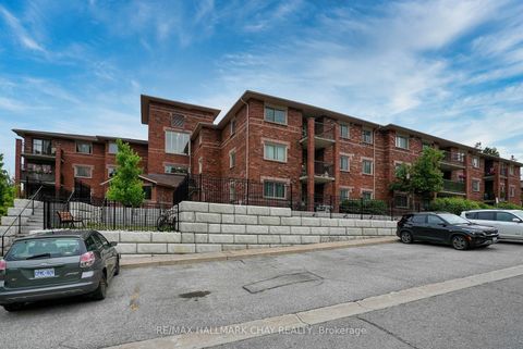 Photo 27 at 106 - 1 Quail Crescent, Ardagh, Barrie