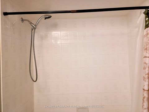 Photo 18 at 260 Stanley Street, East Bayfield, Barrie