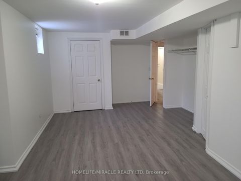 Photo 30 at 260 Stanley Street, East Bayfield, Barrie