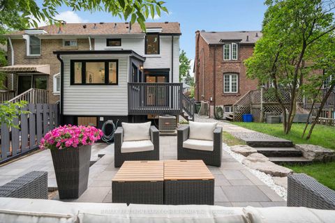 Photo 2 at 12 Fairfield Road, Mount Pleasant East, Toronto