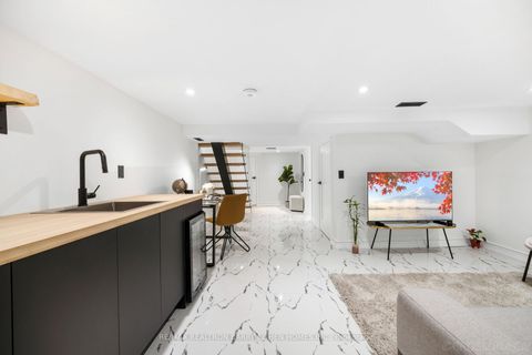 Photo 37 at 12 Fairfield Road, Mount Pleasant East, Toronto