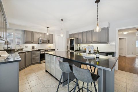 Photo 12 at 117 Carnwith Drive E, Brooklin, Whitby