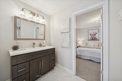 Photo 26 at 117 Carnwith Drive E, Brooklin, Whitby