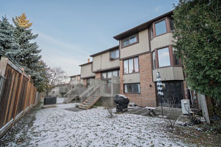 Photo 37 at 8 - 6780 Formentera Avenue, Meadowvale, Mississauga