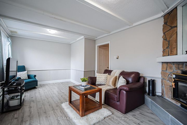 Photo 38 at 8 - 6780 Formentera Avenue, Meadowvale, Mississauga