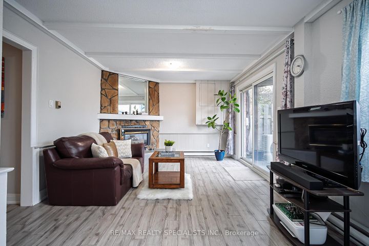 Photo 41 at 8 - 6780 Formentera Avenue, Meadowvale, Mississauga