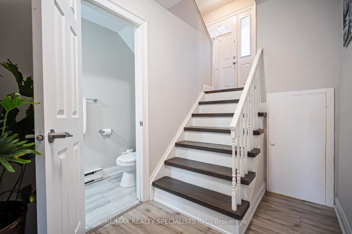 Photo 44 at 8 - 6780 Formentera Avenue, Meadowvale, Mississauga