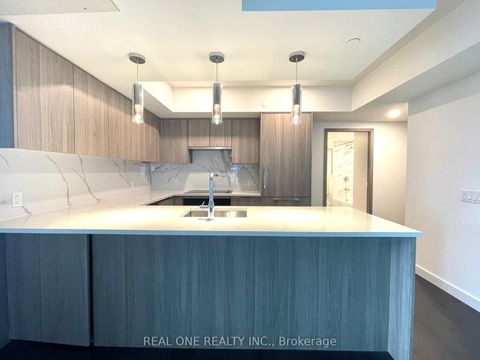 Photo 8 at 2505 - 1 Concord Cityplace Way, Waterfront Communities C1, Toronto