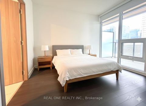 Photo 13 at 2505 - 1 Concord Cityplace Way, Waterfront Communities C1, Toronto