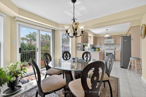 Photo 15 at 25 Heatherwood Crescent, Unionville, Markham