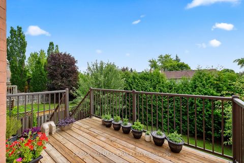 Photo 38 at 25 Heatherwood Crescent, Unionville, Markham