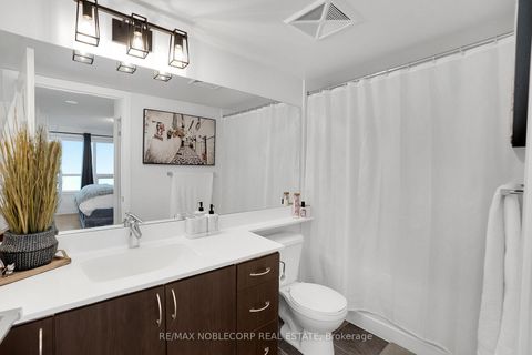 Photo 22 at 917 - 1060 Sheppard Avenue W, York University Heights, Toronto