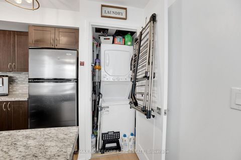 Photo 26 at 917 - 1060 Sheppard Avenue W, York University Heights, Toronto