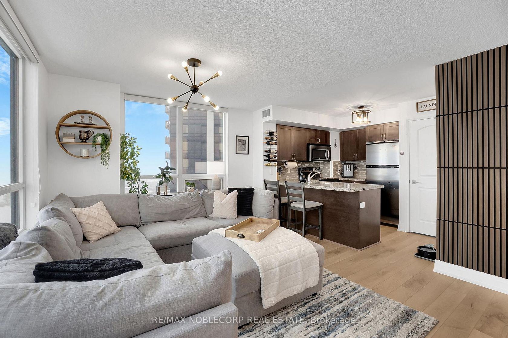 917 - 1060 Sheppard Avenue W, York University Heights, Toronto 