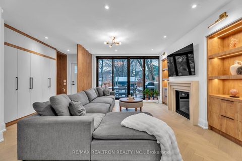 Photo 11 at 146 Arlington Avenue, Oakwood Village, Toronto