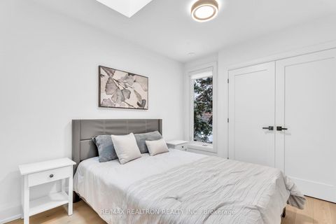 Photo 22 at 146 Arlington Avenue, Oakwood Village, Toronto