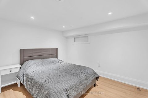 Photo 35 at 146 Arlington Avenue, Oakwood Village, Toronto