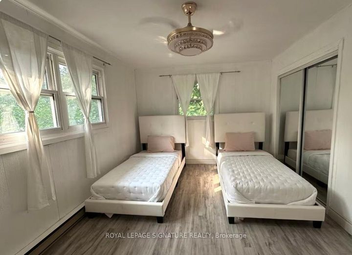 Photo 2 at 1119 Rebecca Street, WO West, Oakville