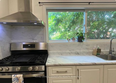 Photo 4 at 1119 Rebecca Street, WO West, Oakville