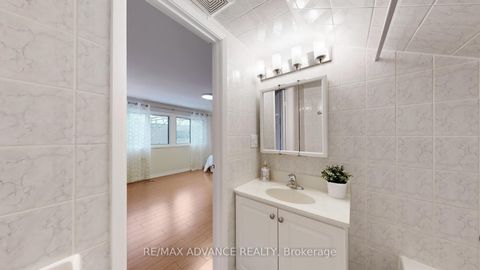 Photo 20 at 4 Frosty Meadoway, Hillcrest Village, Toronto