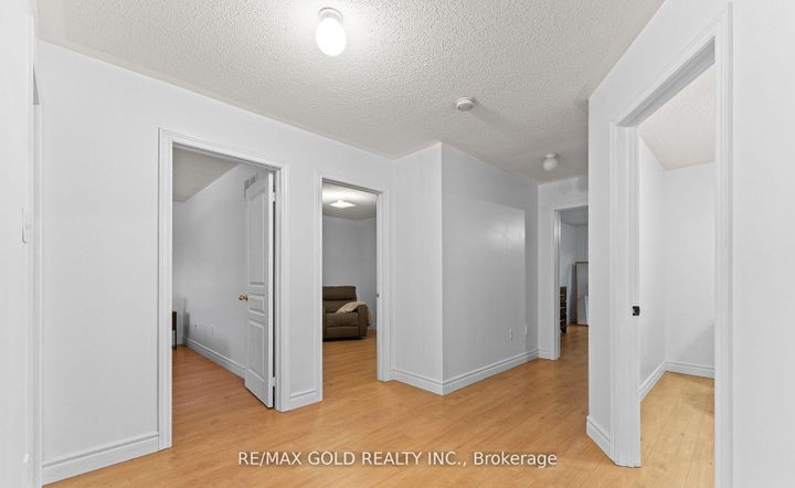 Photo 25 at 7 Gardenbrooke Trail, Bram East, Brampton