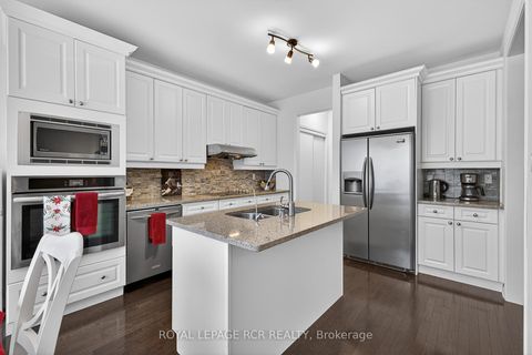 Photo 12 at 54 Ford Wilson Boulevard, Woodland Hill, Newmarket