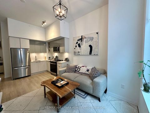 Photo 6 at 214 - 50 Dunfield Avenue, Mount Pleasant West, Toronto