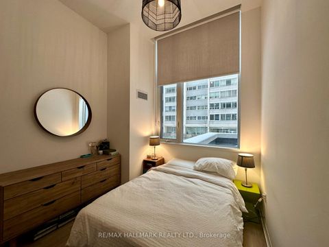 Photo 9 at 214 - 50 Dunfield Avenue, Mount Pleasant West, Toronto