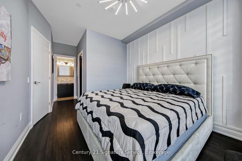 Photo 13 at 117 - 4800 Highway 7, East Woodbridge, Vaughan