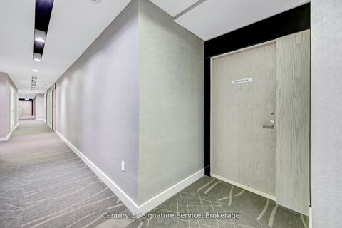 Photo 31 at 117 - 4800 Highway 7, East Woodbridge, Vaughan