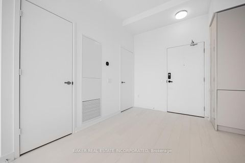 Photo 10 at 6012 - 3883 Quartz Road, City Centre, Mississauga