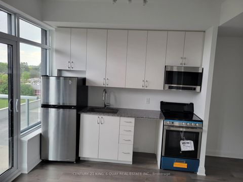 Photo 7 at 220 - 3220 Sheppard Avenue E, Sullivan, Toronto