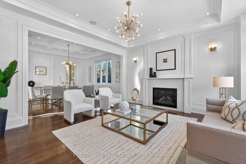 Photo 2 at 210 Willowdale Avenue, Willowdale East, Toronto