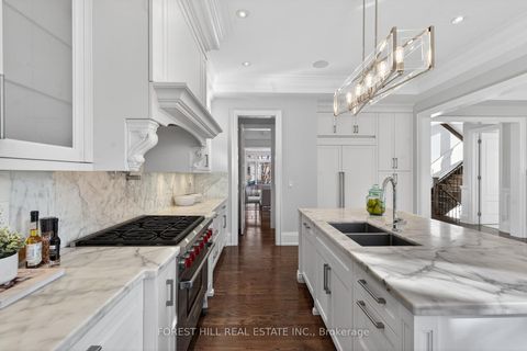 Photo 12 at 210 Willowdale Avenue, Willowdale East, Toronto