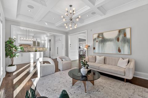 Photo 17 at 210 Willowdale Avenue, Willowdale East, Toronto