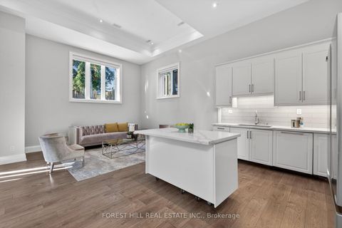 Photo 29 at 210 Willowdale Avenue, Willowdale East, Toronto