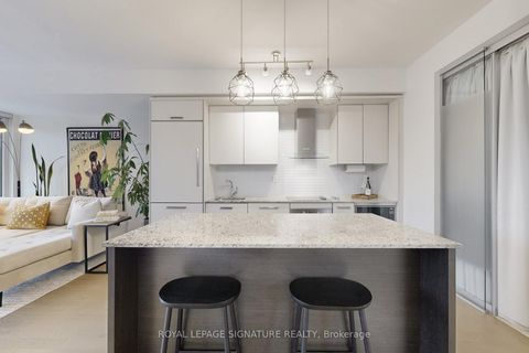 Photo 9 at 415 - 3018 Yonge Street, Lawrence Park South, Toronto