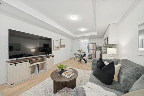 Photo 3 at 1013 - 2635 William Jackson Drive, Duffin Heights, Pickering