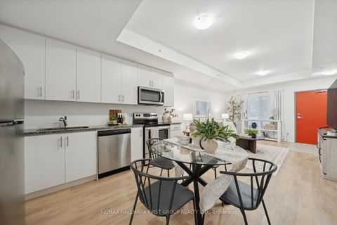 Photo 5 at 1013 - 2635 William Jackson Drive, Duffin Heights, Pickering