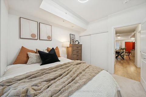 Photo 9 at 1013 - 2635 William Jackson Drive, Duffin Heights, Pickering